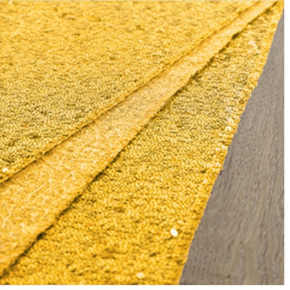 Gold Sequin Aisle Runner (4FTX20FT) - Picture 4 of 7